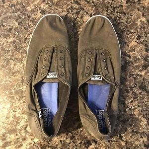 Keds laceless size 10